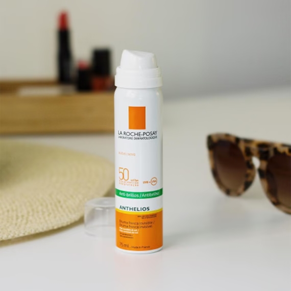 👉 Commandez Anthelios Spray Invisible SPF50+ 200ml Écran solaire La Roche-Posay en spray – Convient à tous les types de peau, même les plus sensibles